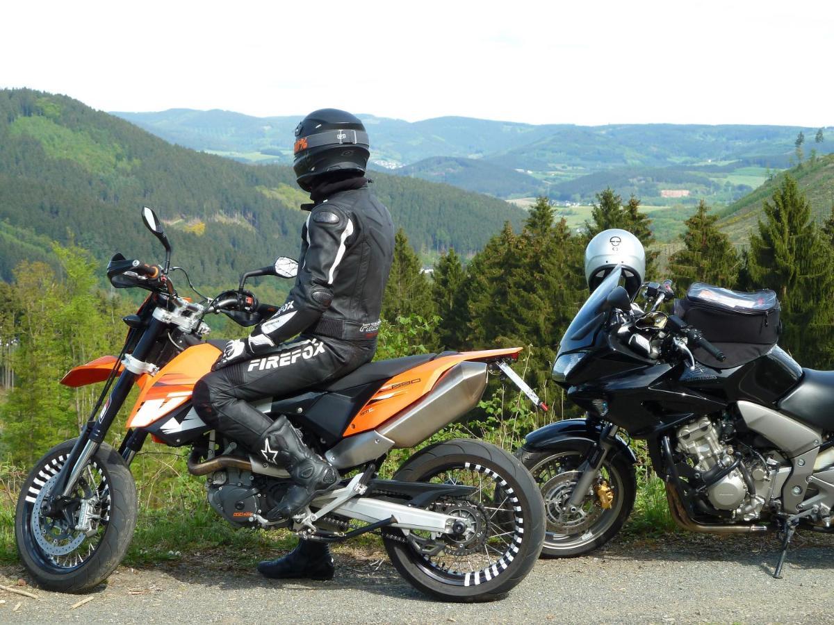 Bed & Breakfast Weisser Stein ชมาลเลนแบร์ก ภายนอก รูปภาพ