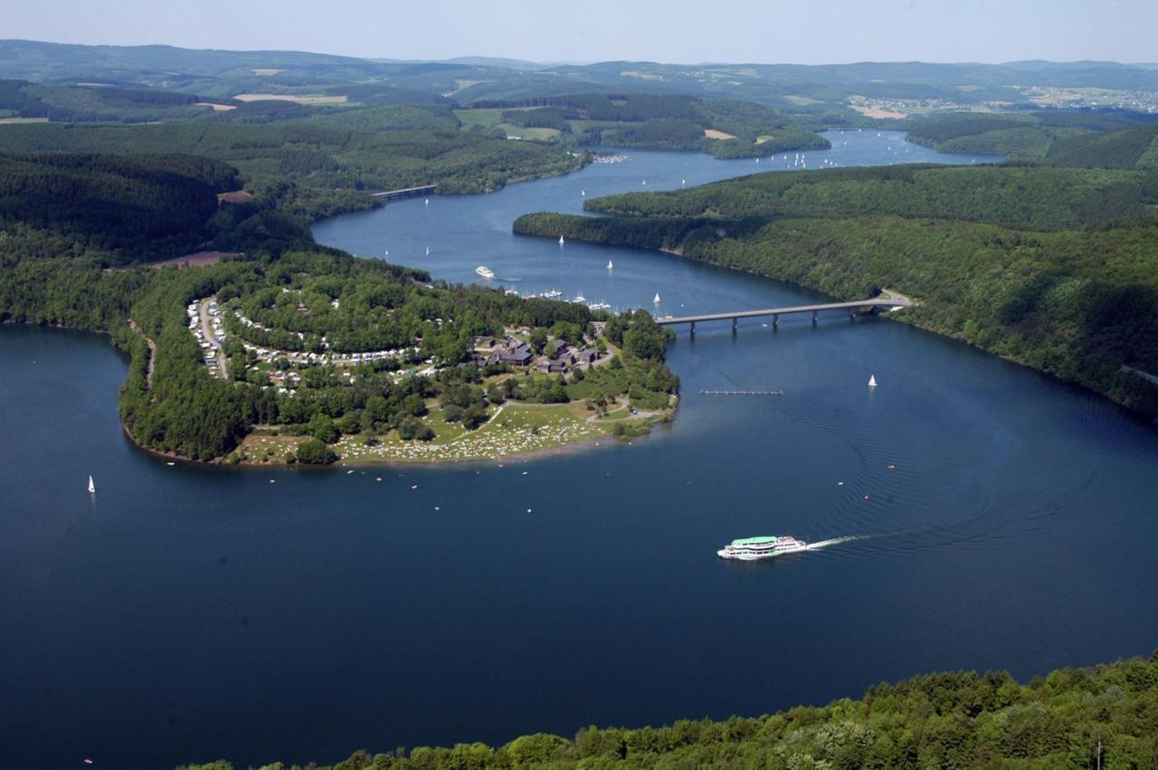 Bed & Breakfast Weisser Stein ชมาลเลนแบร์ก ภายนอก รูปภาพ