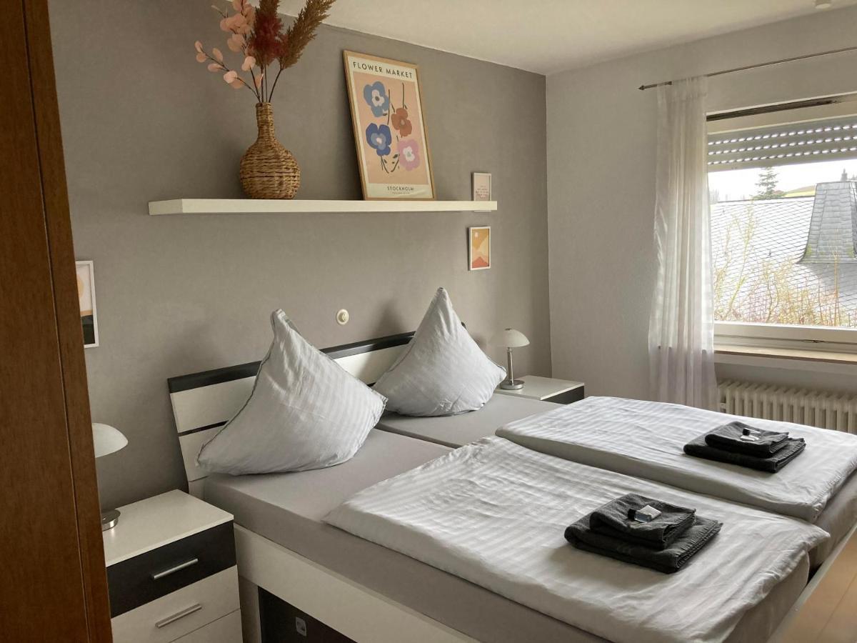 Bed & Breakfast Weisser Stein ชมาลเลนแบร์ก ภายนอก รูปภาพ